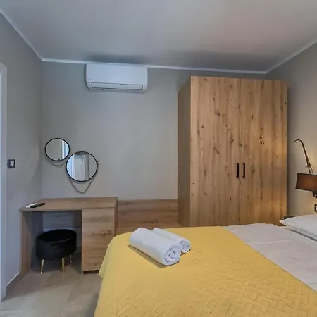 Kuca Za Odmor Casa Evelino 4* * Pula