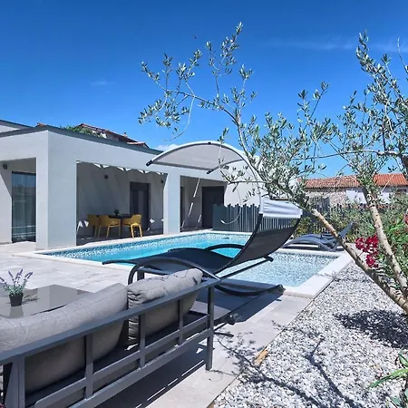 Kuca Za Odmor Casa Evelino 4* *